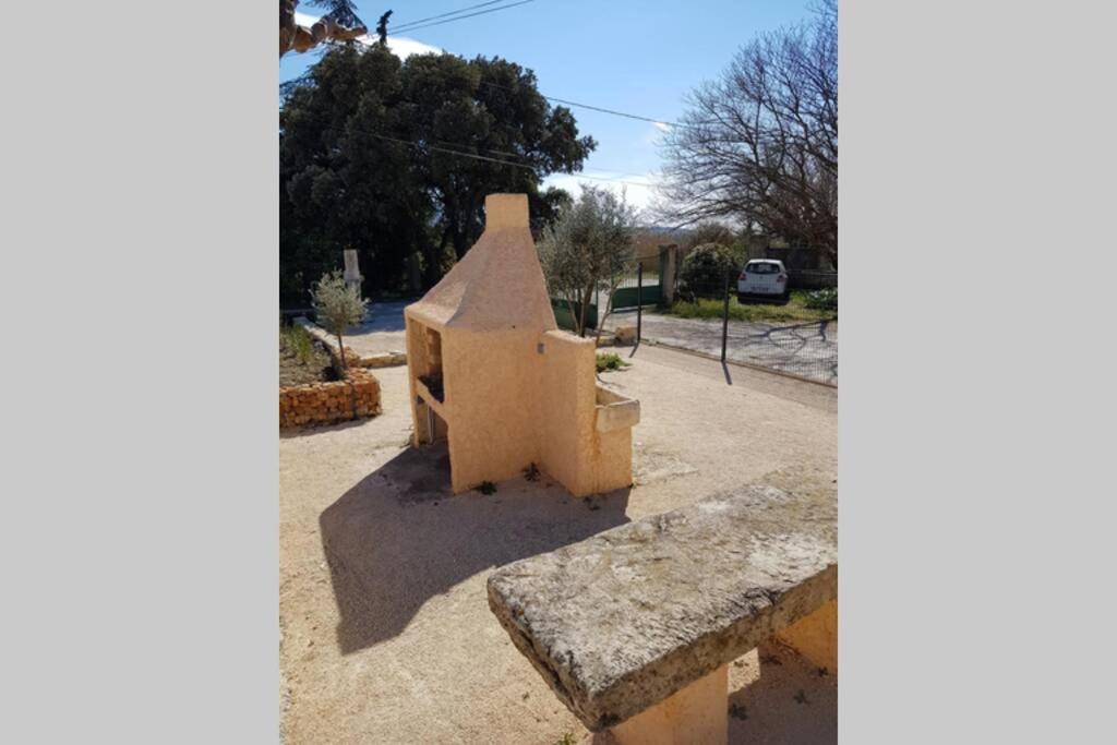 Le Calme En Provence Villa Tulette Buitenkant foto